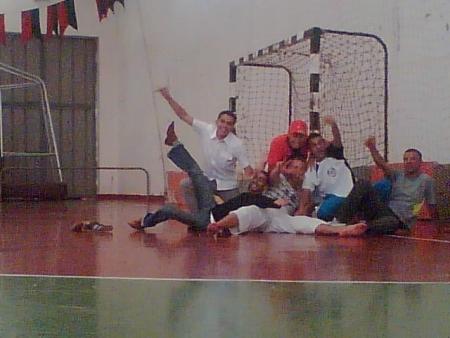 mas qui locos