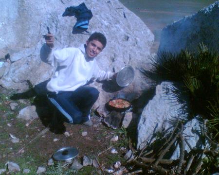haw beda kay 9ar9ar 3amayel idaya we 7eyate 3eniya