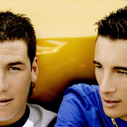 Andy y Lucas - Quiereme